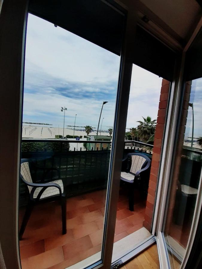 Belo Horizonte Bed & Breakfast ชิวิตาโนวา มาร์เค ภายนอก รูปภาพ